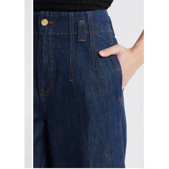 Frame Darted Wide Leg Jeans in Rinse 27 - Picture 3 of 5